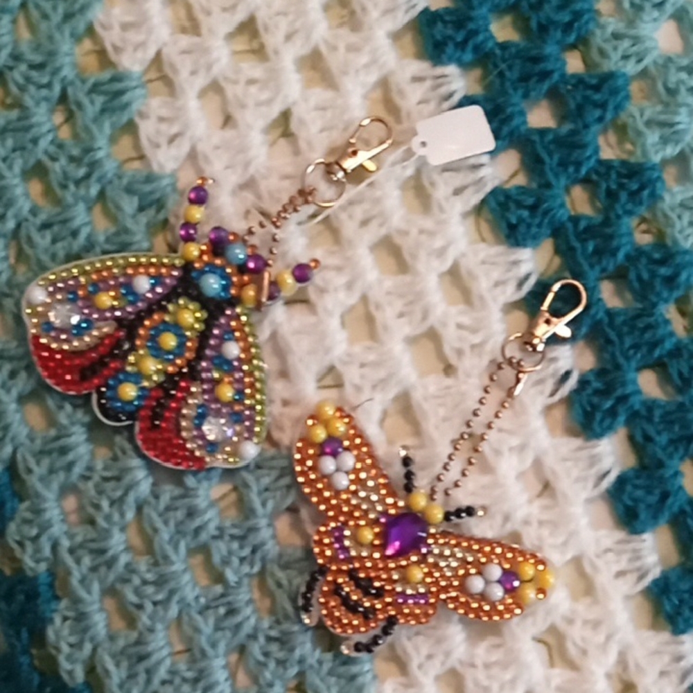 Bee Beaded Insect Key Purse Clips - Picture 2 of 2